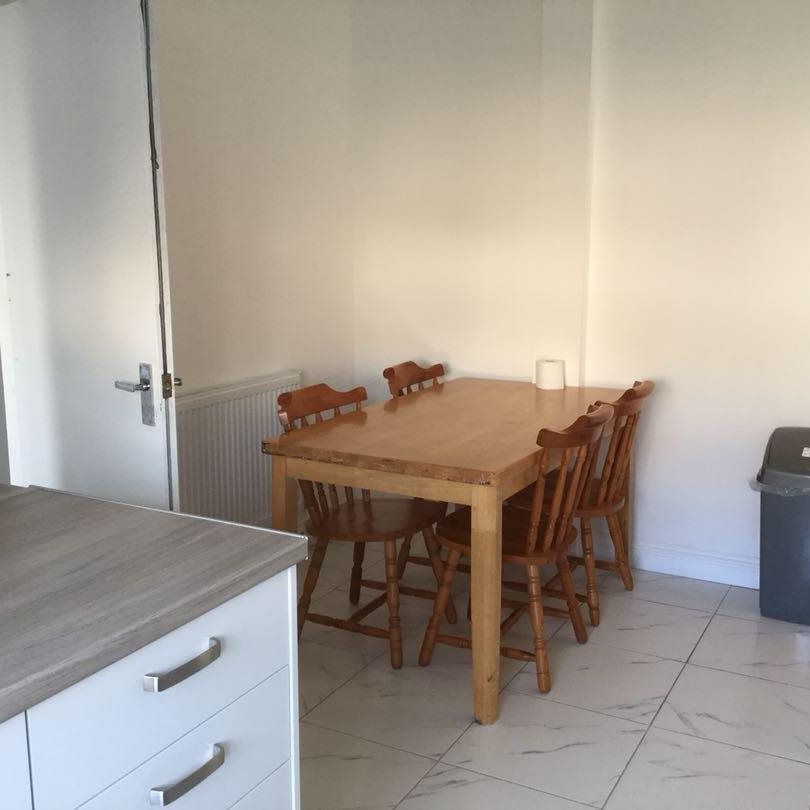 4 bed house to rent in Forest Road, Colchester - Photo 1
