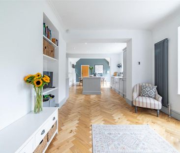 5 bedroom detached house to rent - Photo 5