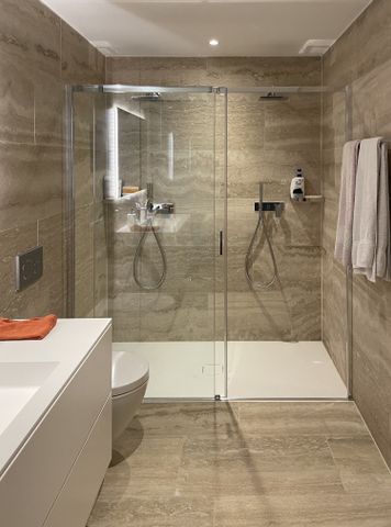 GRONO AFFITTASI/VENDESI ULTIMA CASA A SCHIERA - Foto 2