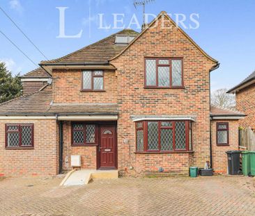 House to rent - Photo 5