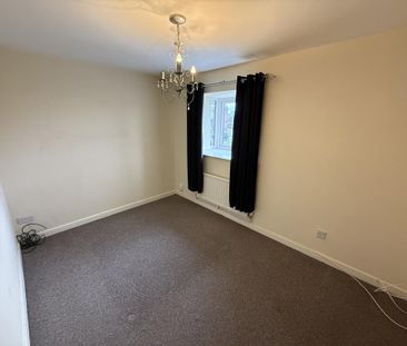 2 bedroom semi-detached house to rent - Photo 4