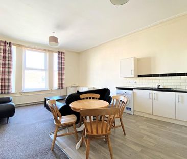 4 bedroom apartment to rent - Photo 1