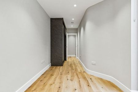2 Bed Flat, St. Leonards Road, SW14 - Photo 2