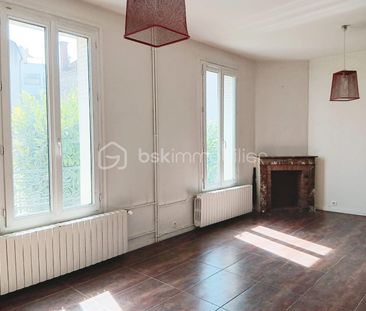 Maison en pierre de 126 m² à Bondy - Photo 5