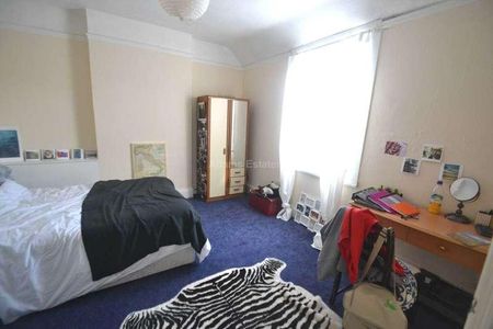 College Road, Reading, RG6 - Photo 2