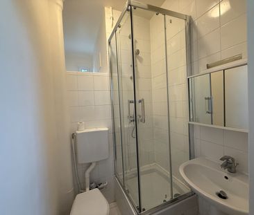 Appartement Nanterre 1 pièce 31.96 m2 - Photo 4