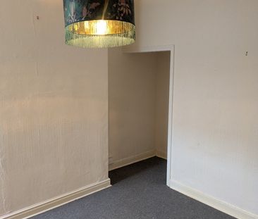 2 Bed Terraced House, Hafton Road, M7 - Photo 3