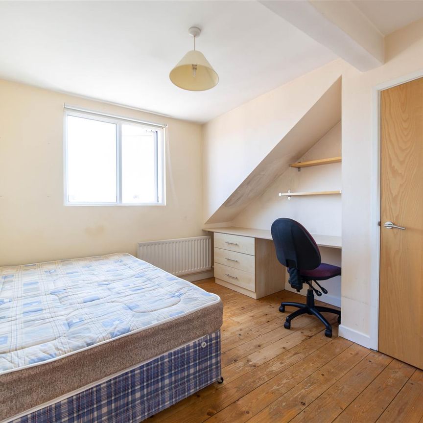 6 bed maisonette to rent in Doncaster Road, Sandyford, NE2 - Photo 1