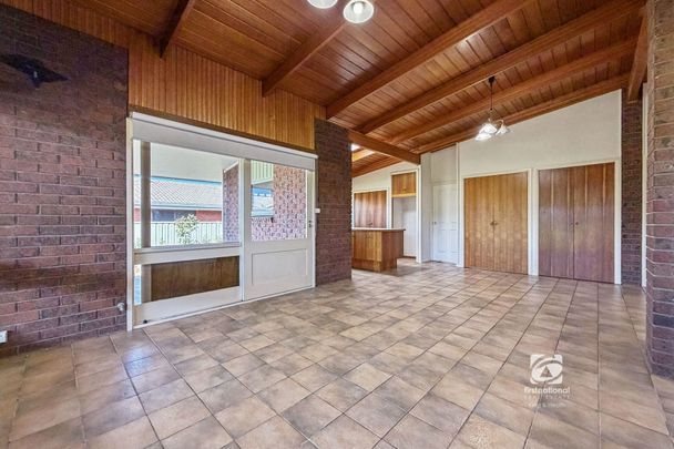 FAMILY HOME WITH PLENTY OF SPACE! - Photo 1