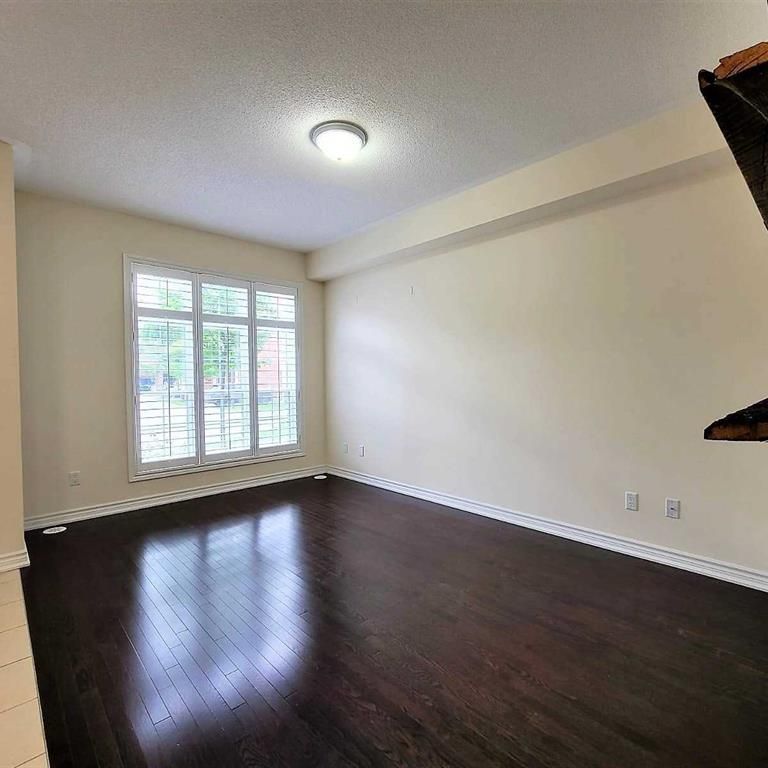 For Lease - 5 Vandaam Lane, Markham, Ontario - Photo 1