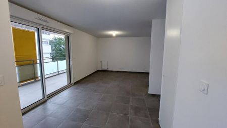 location Appartement T3 DE 65.18m² À VILLEURBANNE - Photo 3