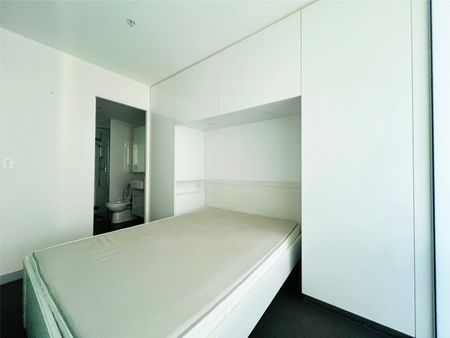 601/53 Batman Street - Photo 5