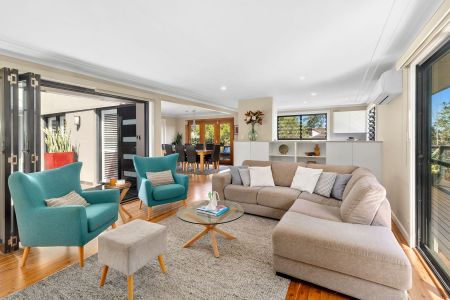 Exquisite Family Haven - Photo 4