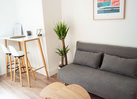 Appartement à louer - Photo 2