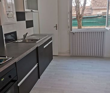 Appartement à louer 2 pièces • Vauvert - Photo 4