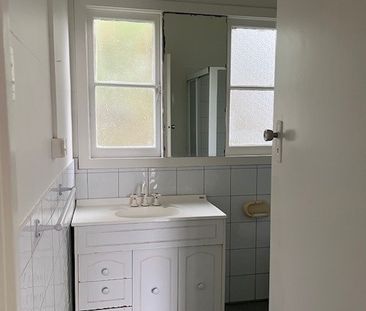 7 Halifax Court, Ashburton VIC 3147 - House For Rent | Domain - Photo 5