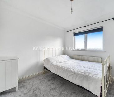 4 bedroom semi-detached house to rent - Photo 4