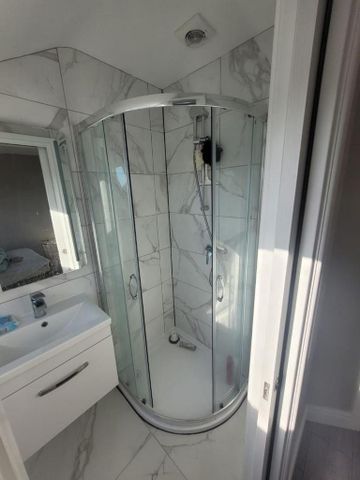 1 bedroom property to rent - Photo 5