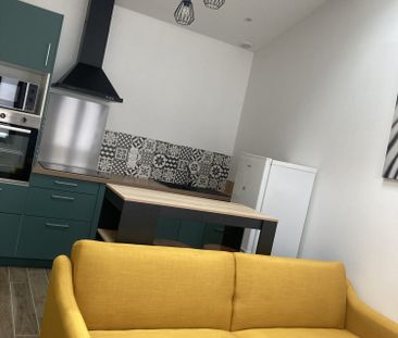 Location Appartement 1 pièce 22m² LIBOURNE 33500 - Photo 4