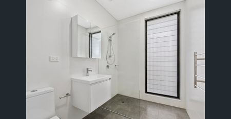 Executive Style Three Bedroom Home ( Enter via Bridge Road ) - Photo 2