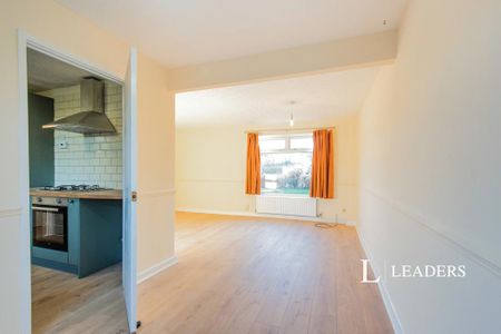 3 bedroom house to rent - Photo 2