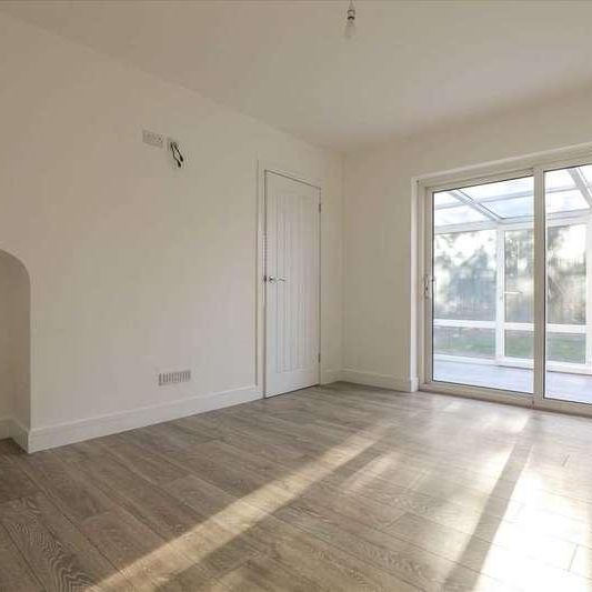 Station Road, Burton Latimer, NN15 - Photo 1