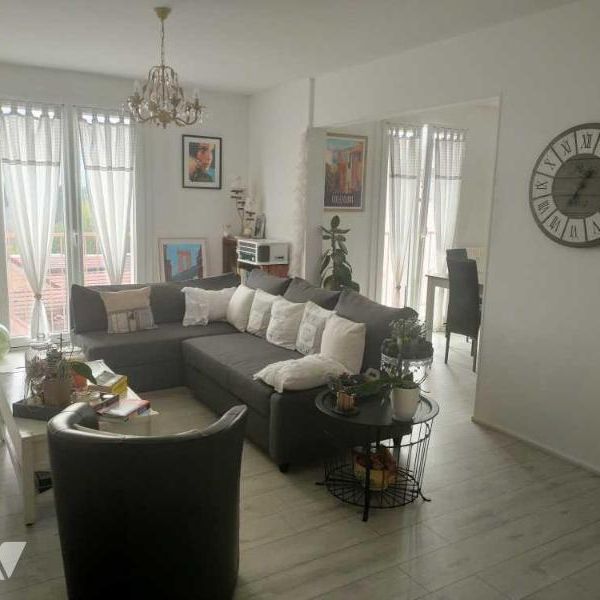 Spacieux T3 de 79m² proche centre-ville et écoles - Photo 1