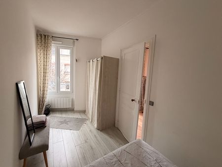 Location Appartement 2 pièces 45m² - Photo 4