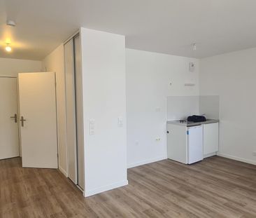 location Appartement T1 DE 31.8m² À CERGY - Photo 2