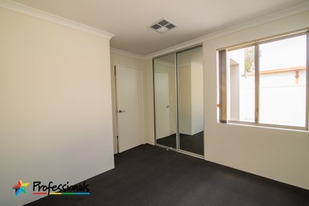 135a Seventh Road, Armadale WA 6112 - Photo 2