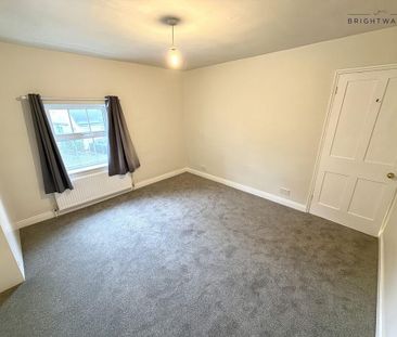 2 bedroom end of terrace house to rent - Photo 5