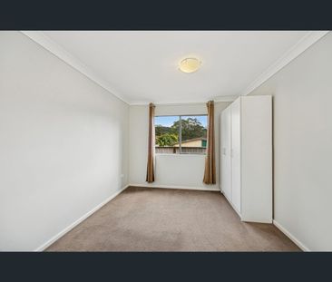 11 Sunshine Drive, Point Clare, NSW 2250 - Photo 1