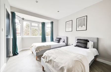 Rochester Way - Photo 4