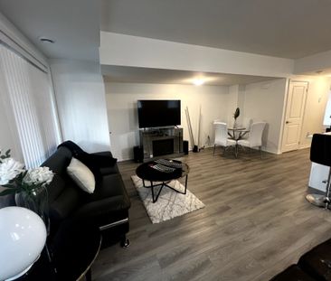 For Lease - 6705 Cropp Street Unit# 66, Niagara Falls, Ontario - Photo 1