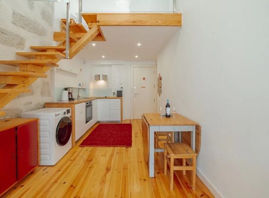 Rua da Constituição, Porto, Braga 4200 - Photo 1