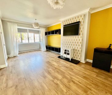 3 bedroom link detached house to rent - Photo 1