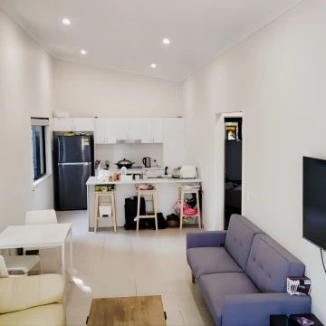 2 bed 1.5 bath - Photo 1