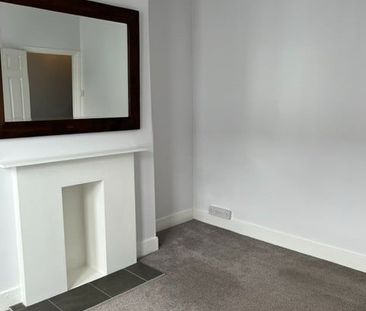 1 Bed Maisonette, Pevensey Road, SW17 - Photo 1