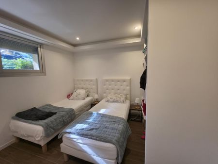 Location Maison 7 pièces 184m² ANTIBES 06600 - Photo 5