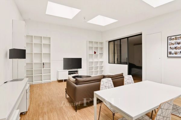 Appartement à louer à Paris 10Ème - Photo 1