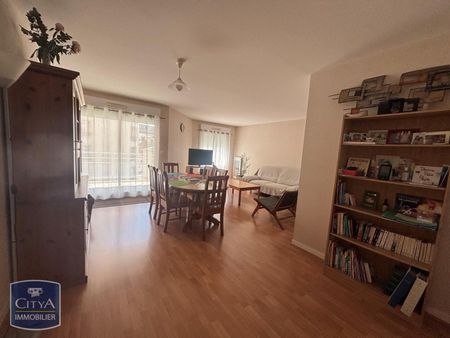 Location Appartement 4 pièces 80m² LIMOGES 87100 - Photo 2