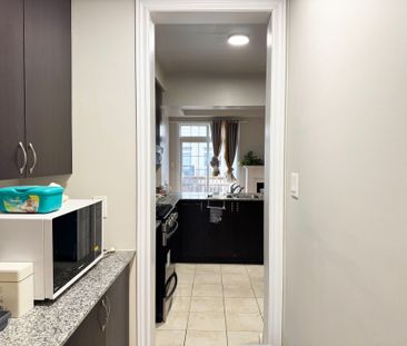 For Lease - 138 Farooq Boulevard, Vaughan, Ontario - Photo 4