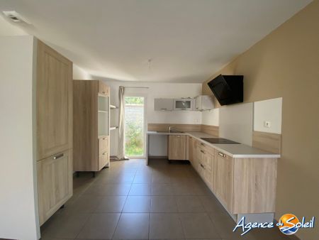 Location Maison 4 pièces 85m² FERRALS LES CORBIERES 11200 - Photo 2