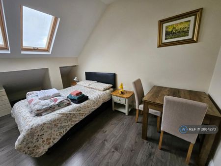 1 bedroom flat to rent - Photo 3