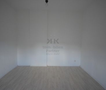 Schnuckelige helle und renovierte 2-Raumwohnung in einem netten und... - Photo 2