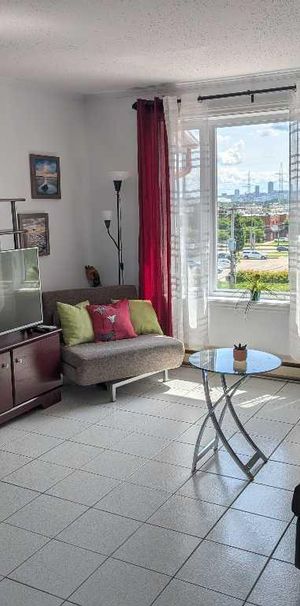 4 1/2 style condo, secteur Lebourgneuf, air climatisé - Photo 1