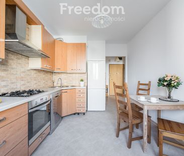 Warszawa, Mokotów, Aleja Wilanowska - Photo 6