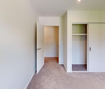 Sanson - 2 Bedrooms - Photo 5