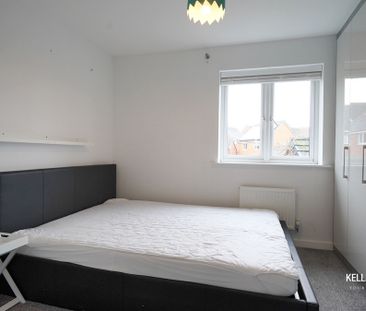 4 bed Detached House To Let - Photo 6