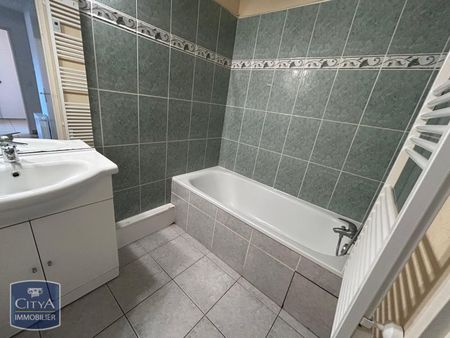 Location Appartement 2 pièces 48m² CHALON SUR SAONE 71100 - Photo 3